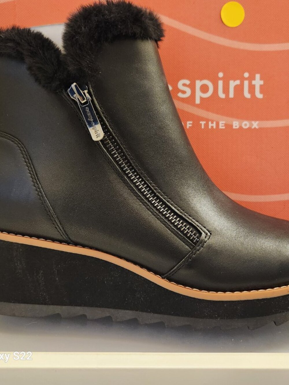 Easy Spirit Black Wedge Jane Booties. NIB. Size 7